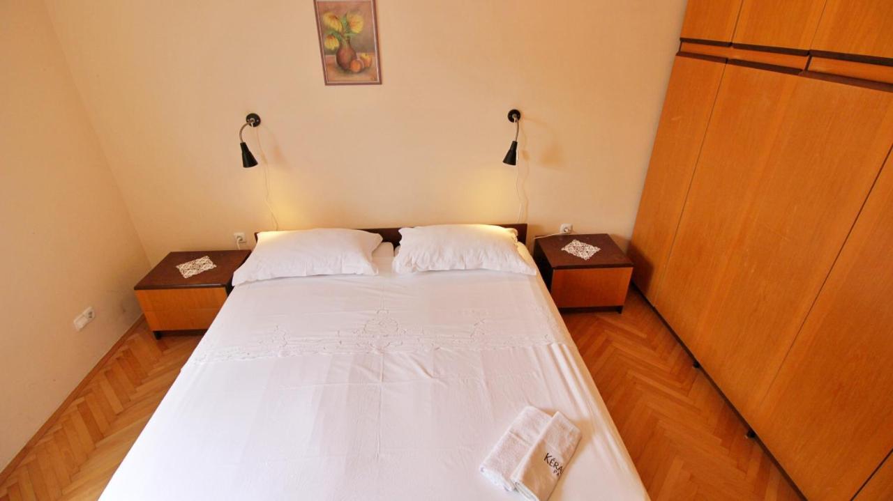 Apartment Ora 奥米什 外观 照片