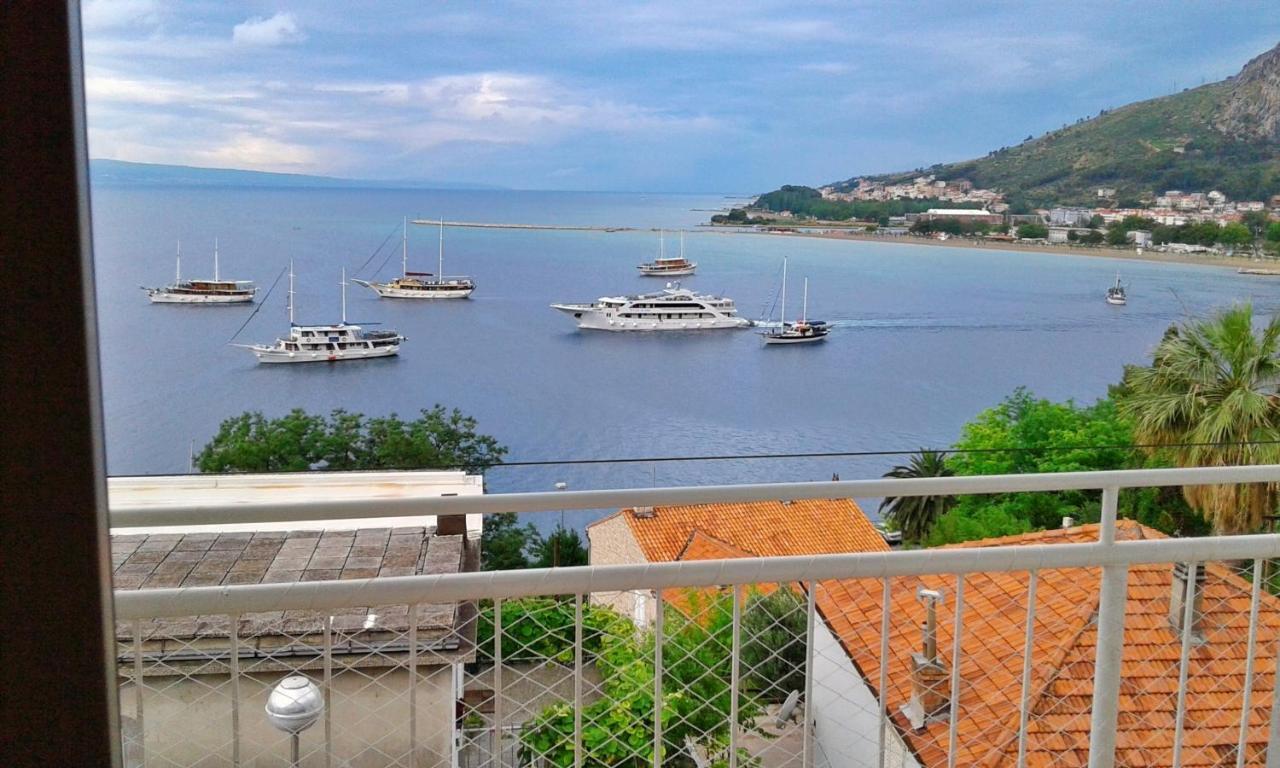 Apartment Ora 奥米什 外观 照片